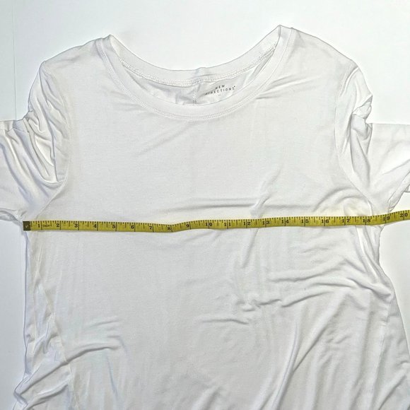 New Directions - Women's Size L Solid White Blouse - 3/4 Sleeves Round Neckline - Picture 7 of 14